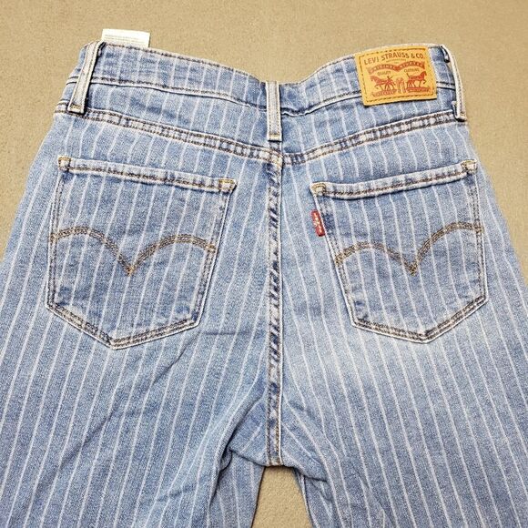 Levi's Women's High Rise Jeans - Blue and White - Picture 6 of 13